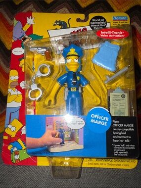 Simpsons World of Springfield OFFICER MARGE Series 7 Interactiv Figure Playmates